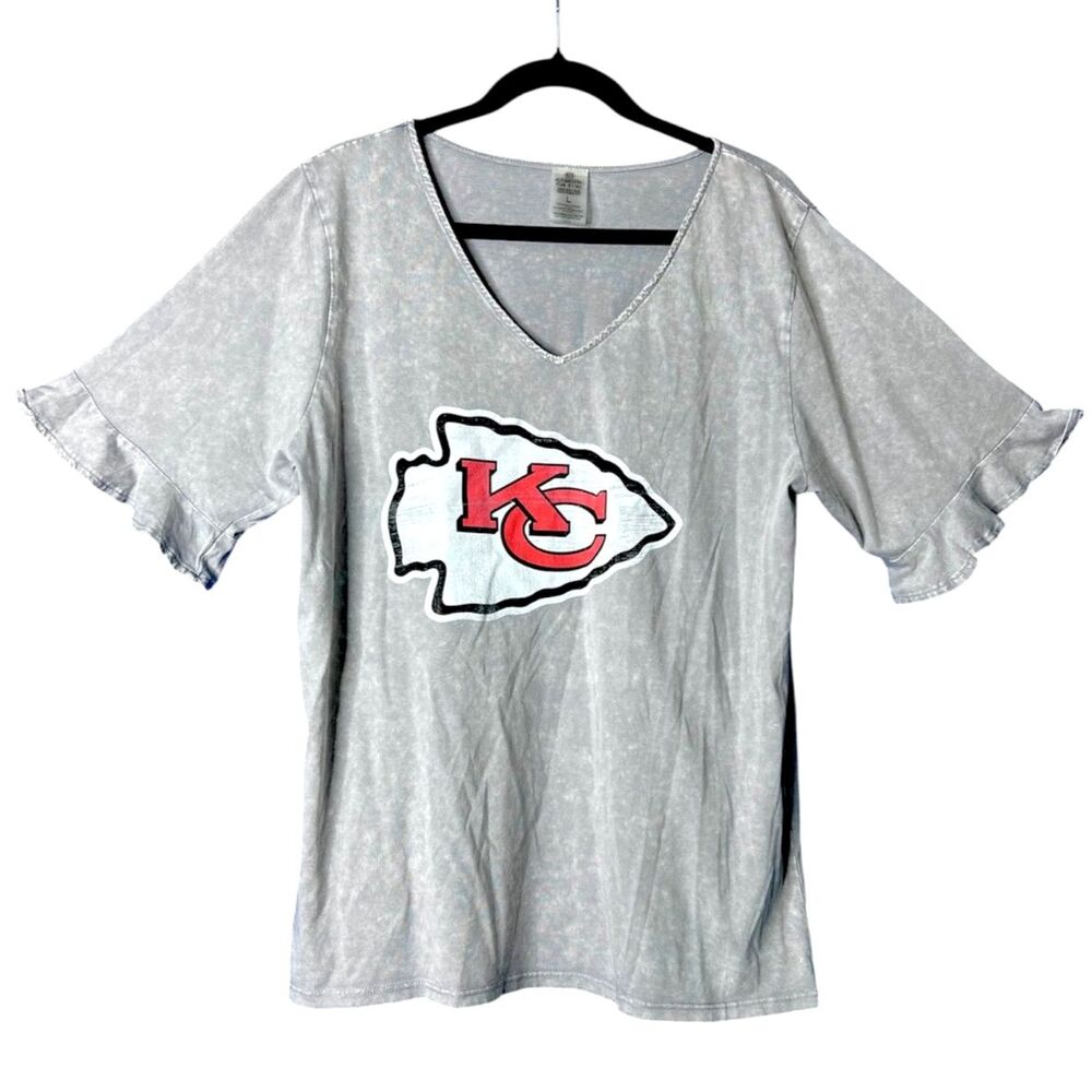 Womens Gray KC Chiefs Ruffle Sleeve V-Neck Tee - L NFL Football Game Day Graphic